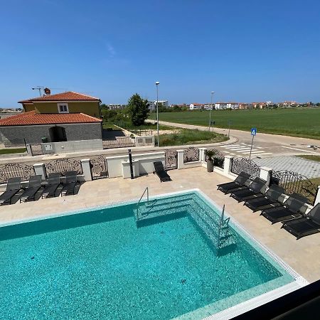 Vila Softic Amra Umag Luaran gambar