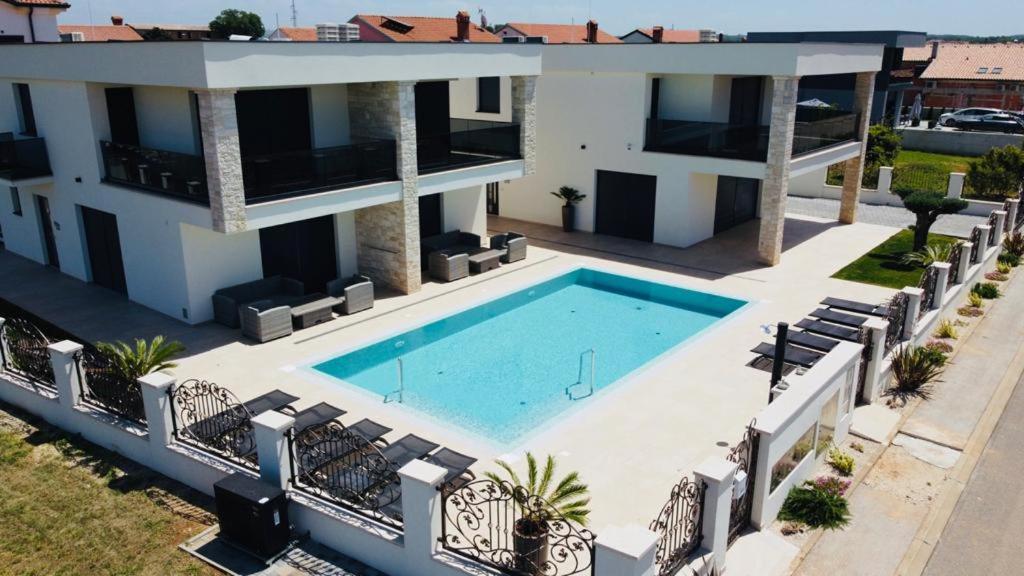Vila Softic Amra Umag Luaran gambar
