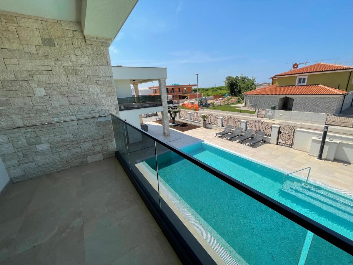 Vila Softic Amra Umag Luaran gambar